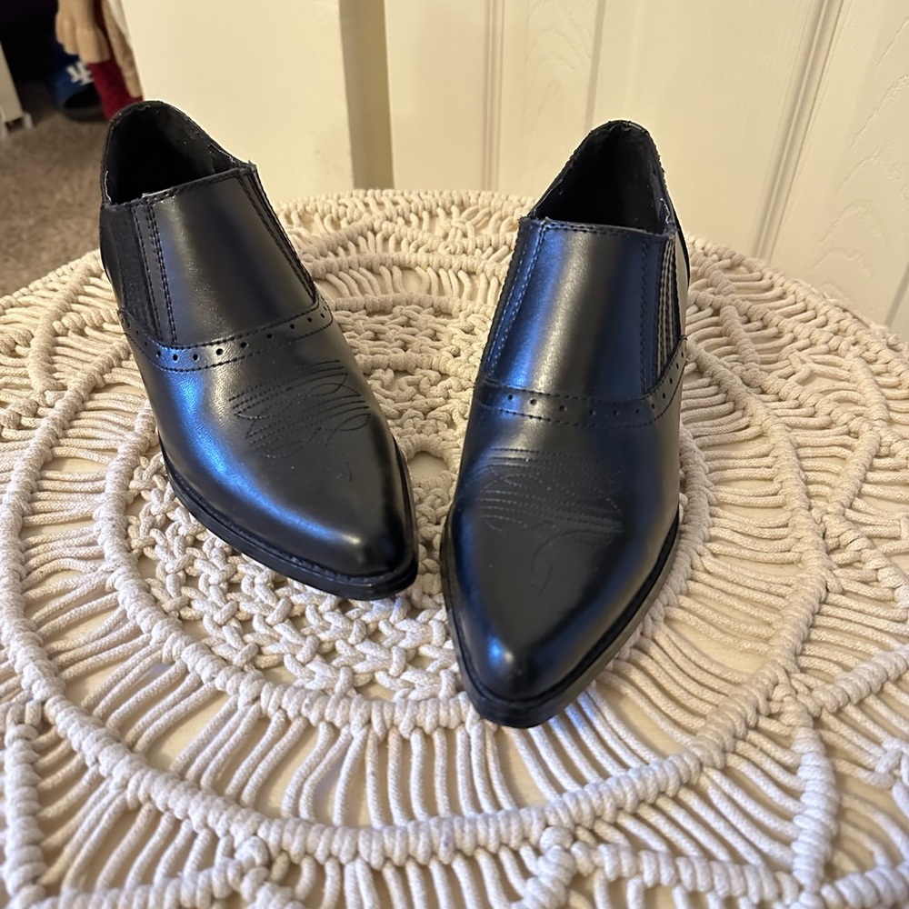 Vintage Dingo Black Leather Women’s Ankle Boots